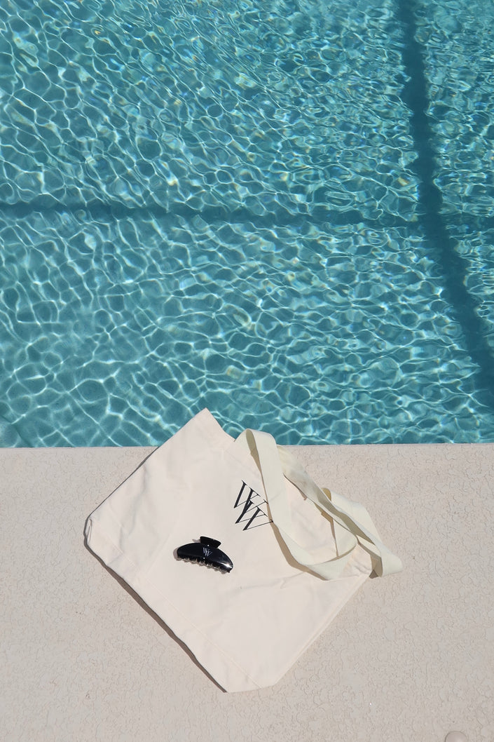 WAAWEES TOTE